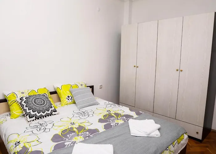 Krichim Apartments,three-bedroom, Large Apartment, Center