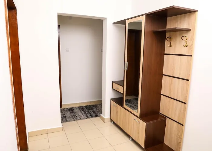 Апартамент Krichim Apartments,three-bedroom, Large Apartment, Center